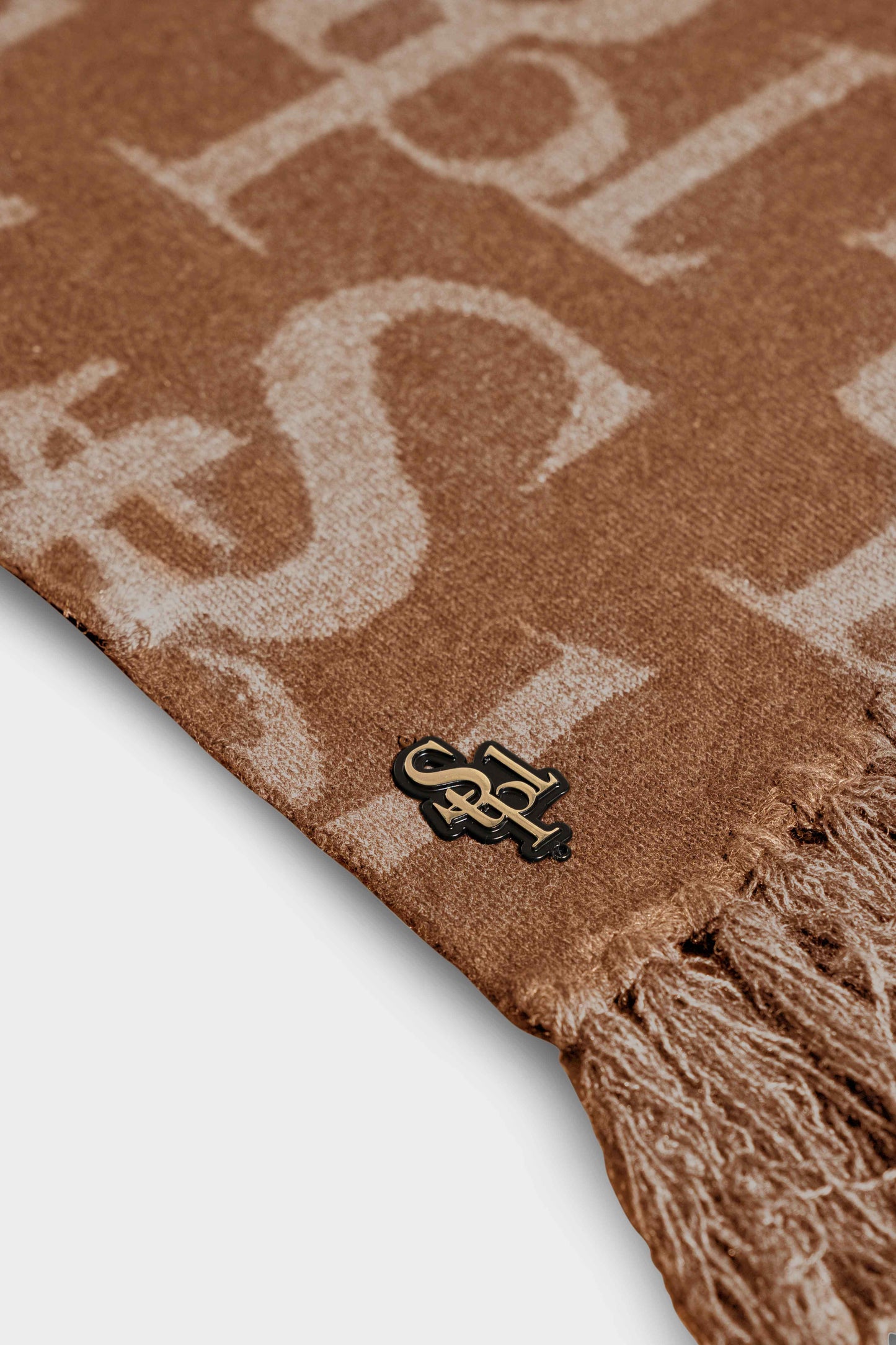 Staple Pegasus Scarf Coffee