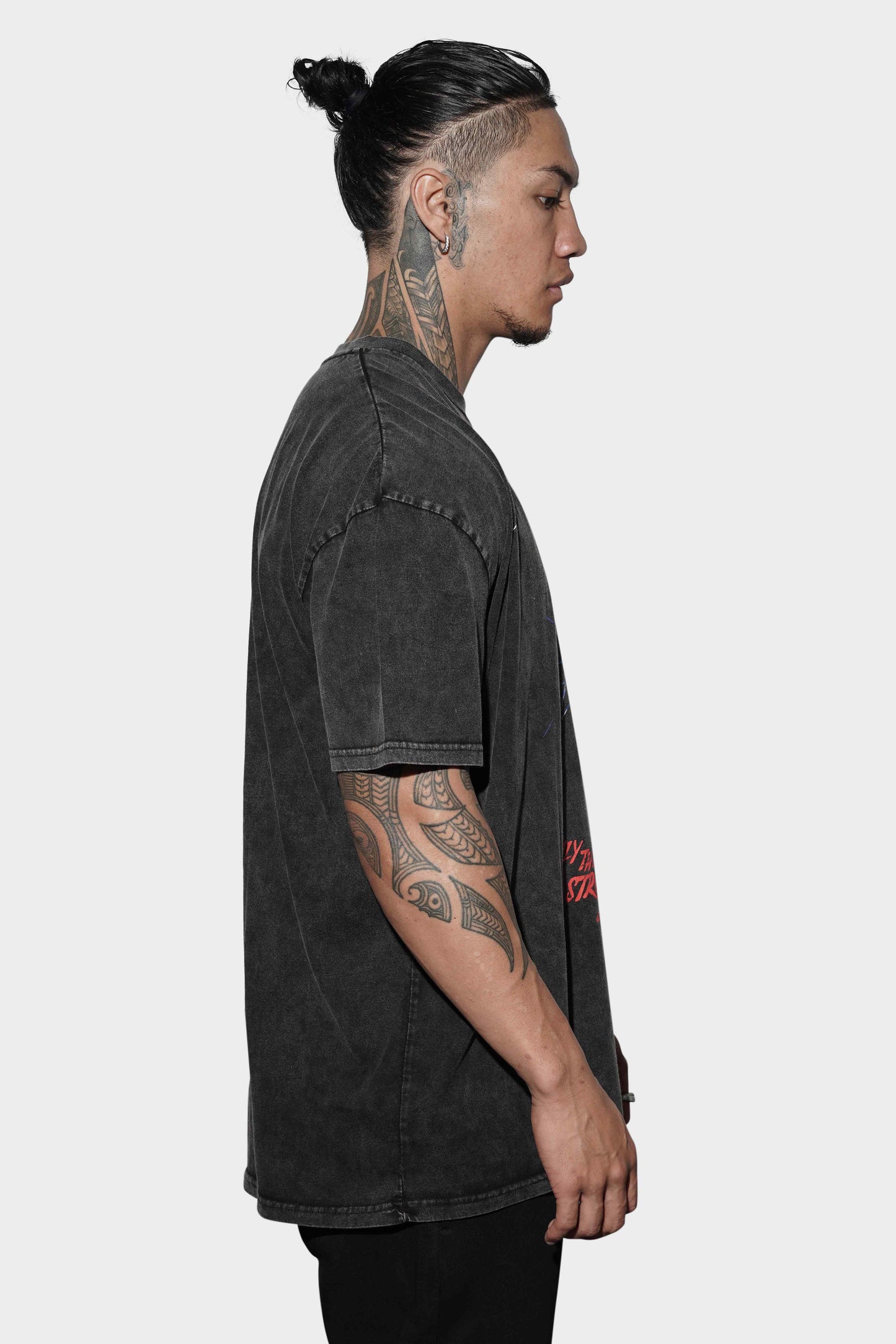 WNDRR Undetected Vintage Fit Tee Washed Black