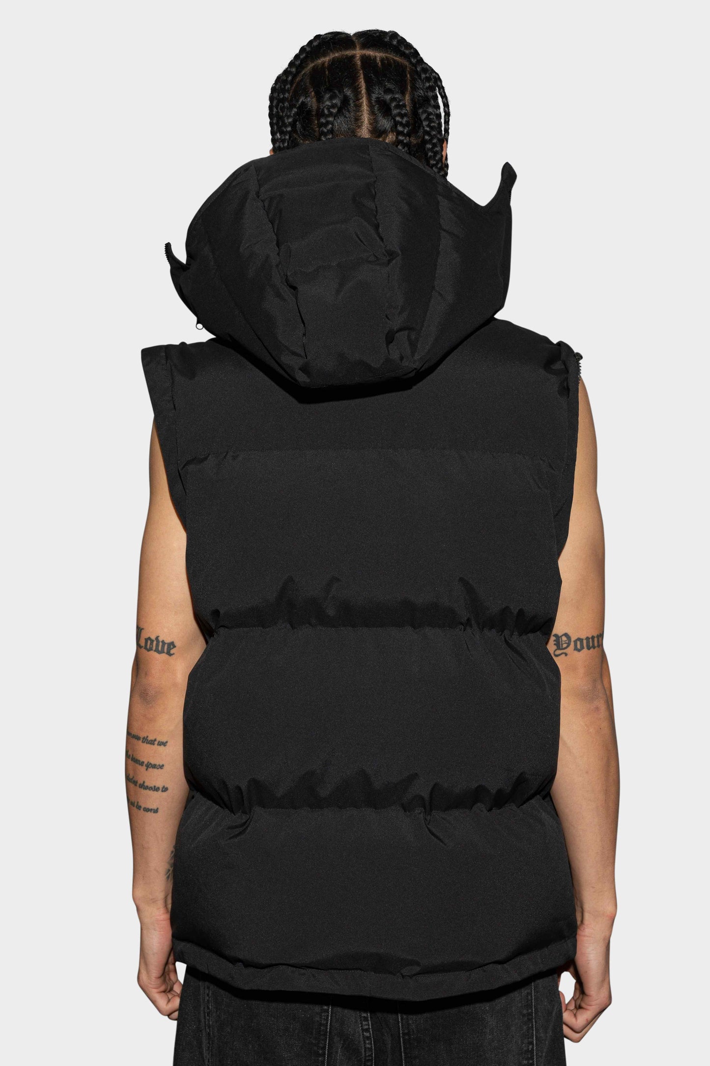 Noir Zipped Detachable Puffer Jacket Black