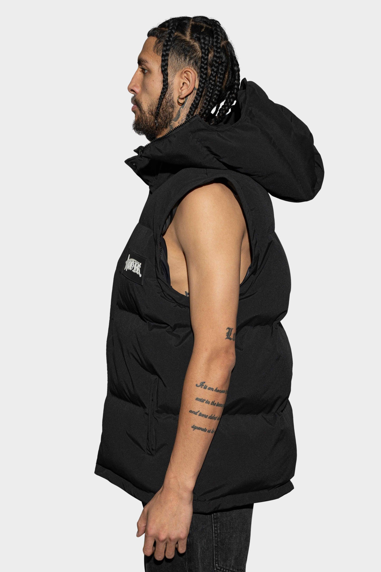 Noir Zipped Detachable Puffer Jacket Black