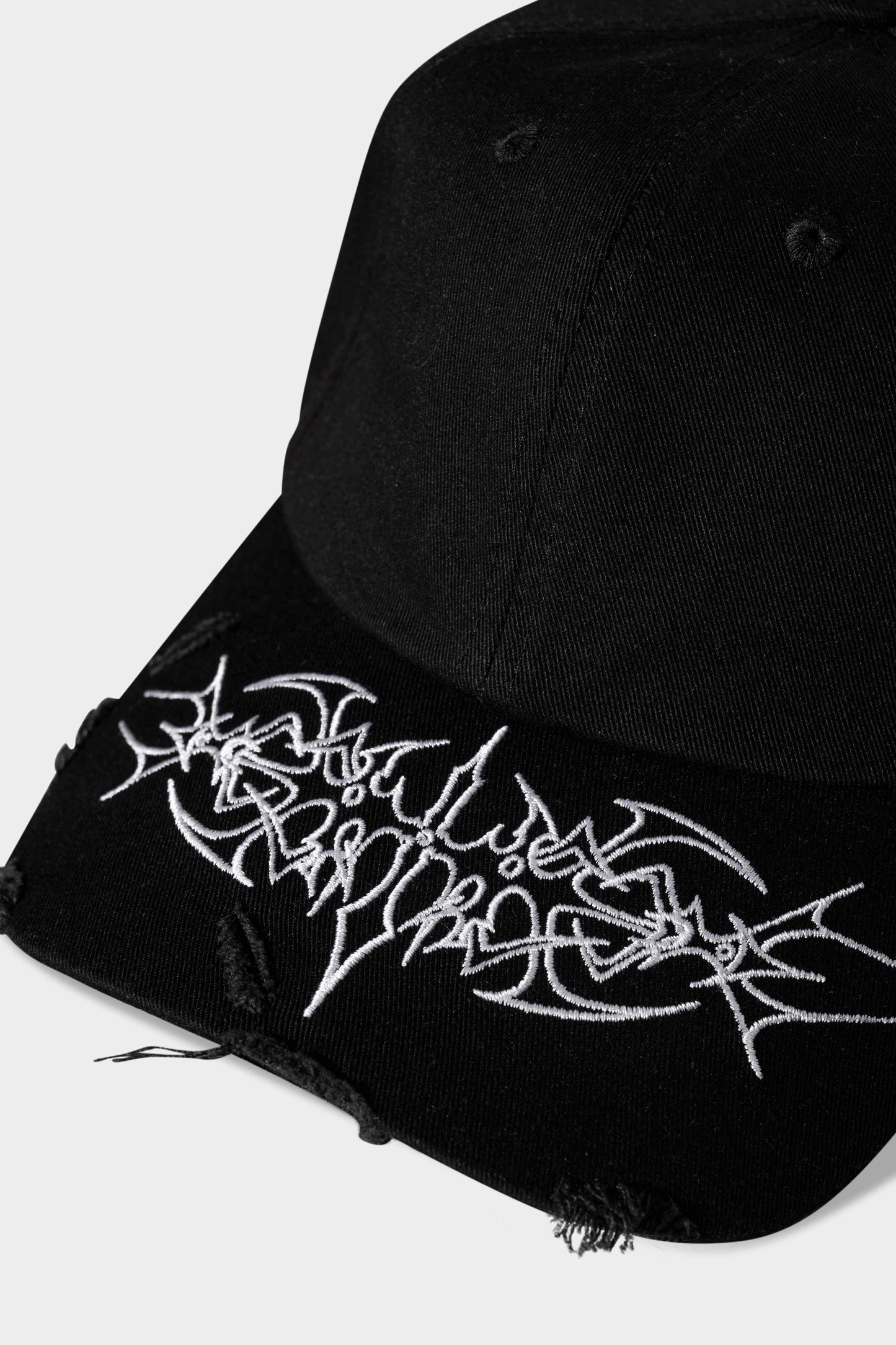 Noir Invert Snapback Black