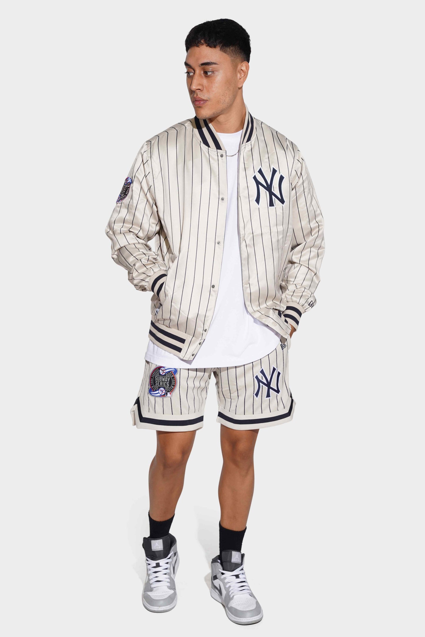 New Era NY Subway Series 2000 Jacket Light Beige