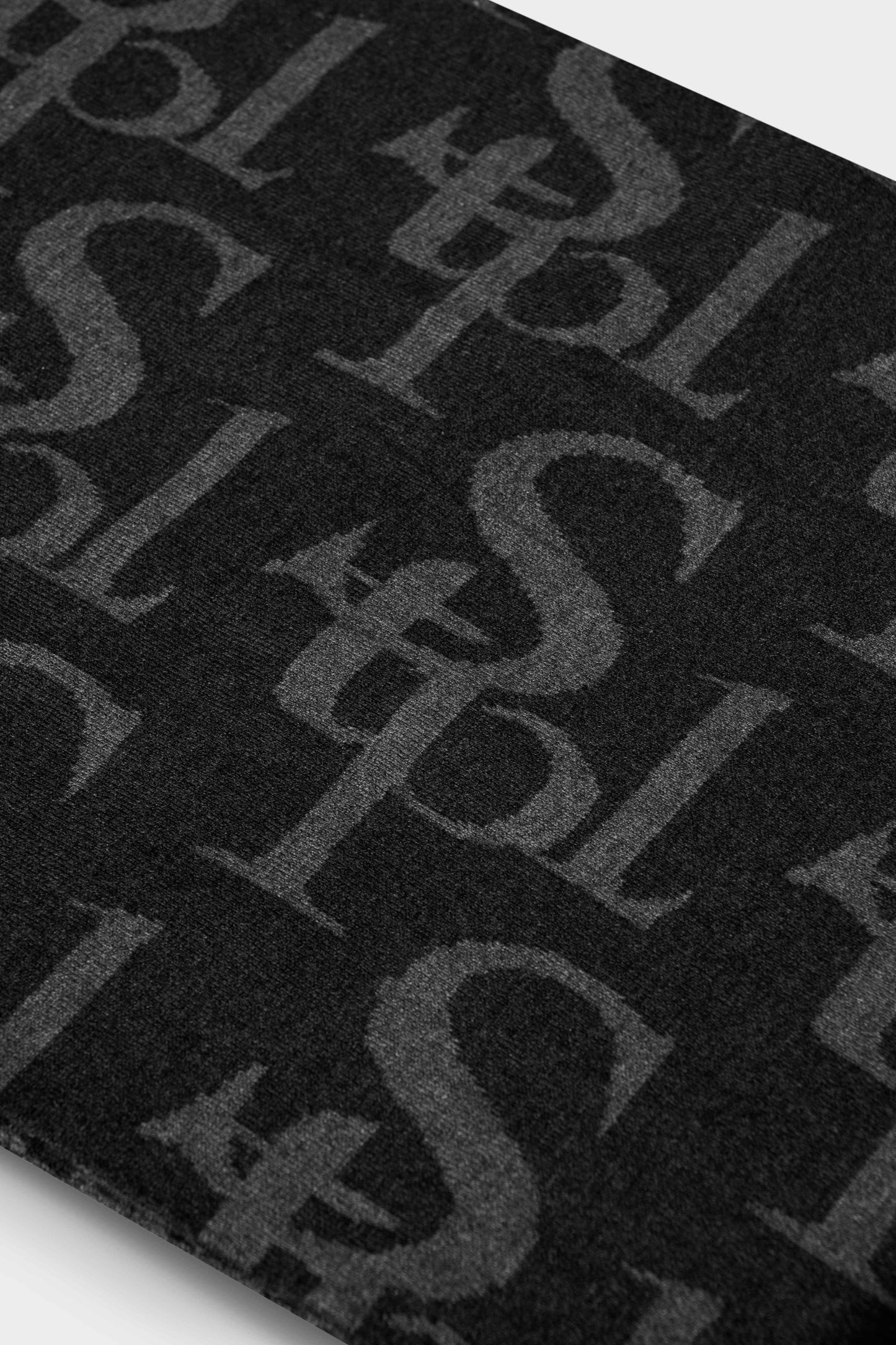 Staple Pegasus Scarf Black