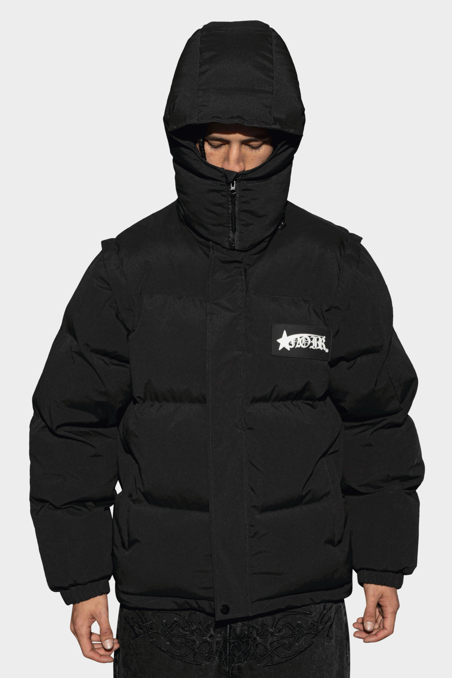 Noir Zipped Detachable Puffer Jacket Black